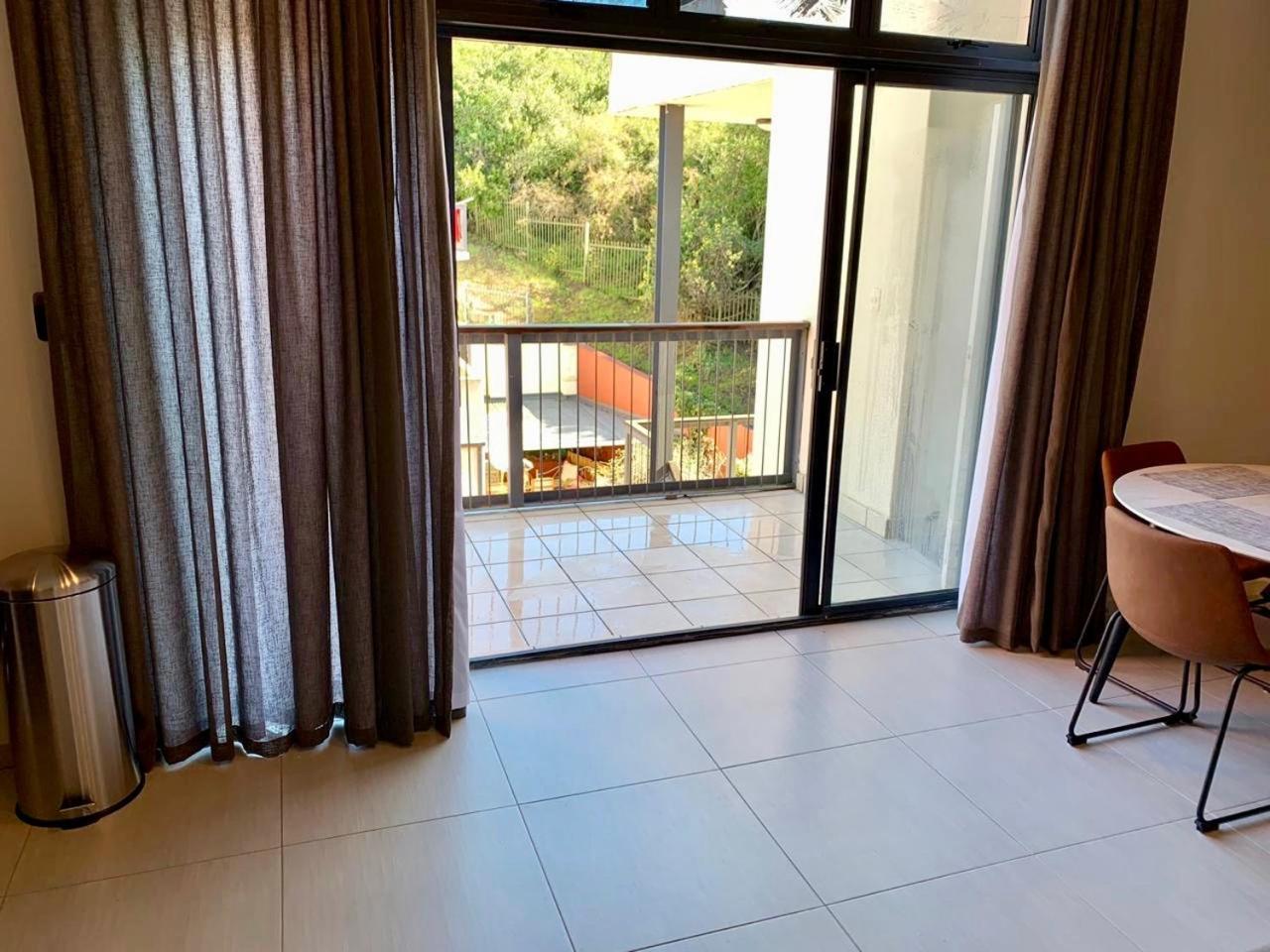 Oyster Lagoon Villa - Luxurious 2 Bed Apartment In Knysna Buitenkant foto